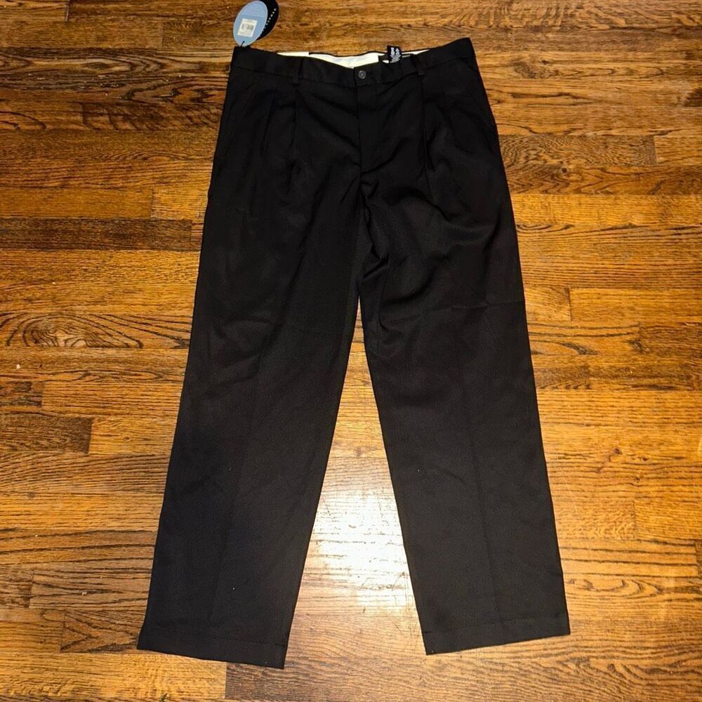 New Greg Norman Pleated Pants